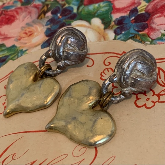Hammered Heart Dangling Pierced Earrings - Unbranded - Picture 3 of 6